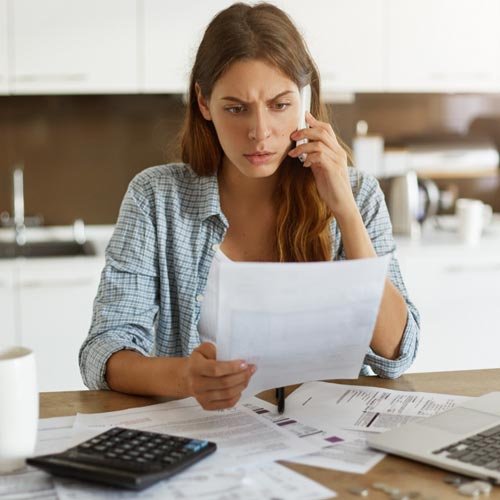 Abogado para gestión de obligaciones financieras y renegociación de deudas en Calama