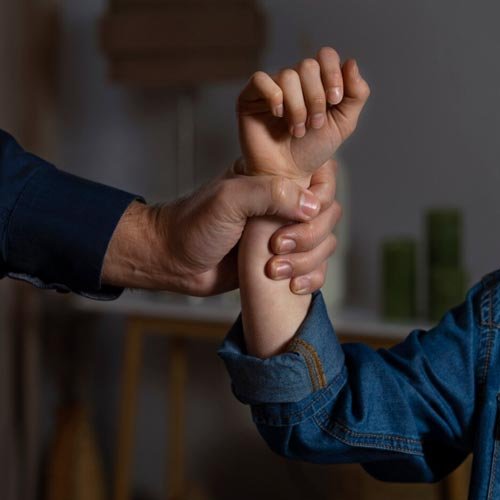 Abogado para casos de violencia intrafamiliar y obtención de medidas cautelares en Calama